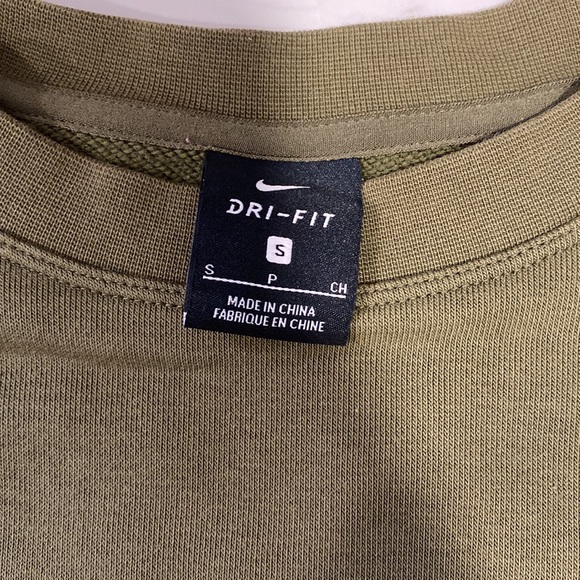 Nike Crew Cropped Sweater - Picture 12 of 14